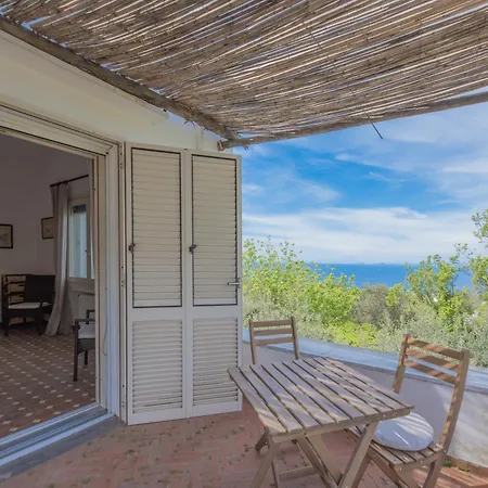 Casa de Férias Paolina Relaxing In Garden Anacapri (Isola di Capri)
