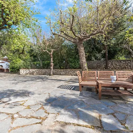 Casa de Férias Paolina Relaxing In Garden Anacapri (Isola di Capri)